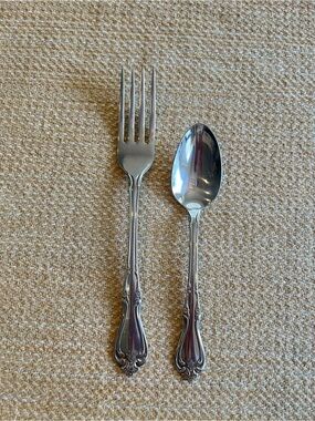 Renoir-Pembrooke (Stainless) by ONEIDA Dinner Fork & Teaspoon